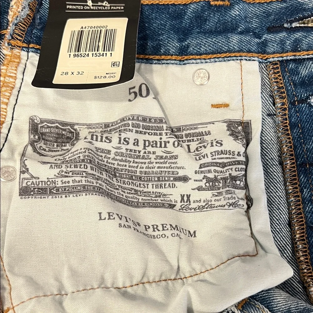 Levi's 501 Spliced Two-Tone Blue Straight Jeans - Picture 15 of 16